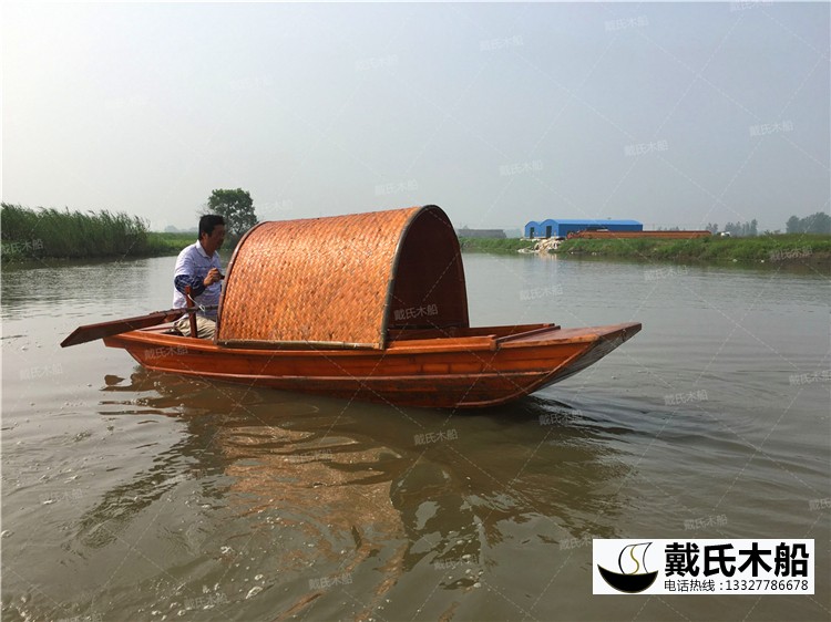 1乌篷船02.jpg